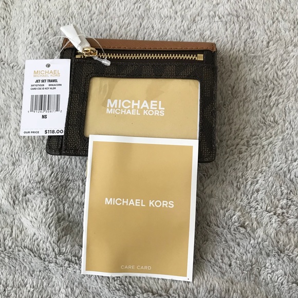 Michael Kors Wallet - Picture 4 of 4